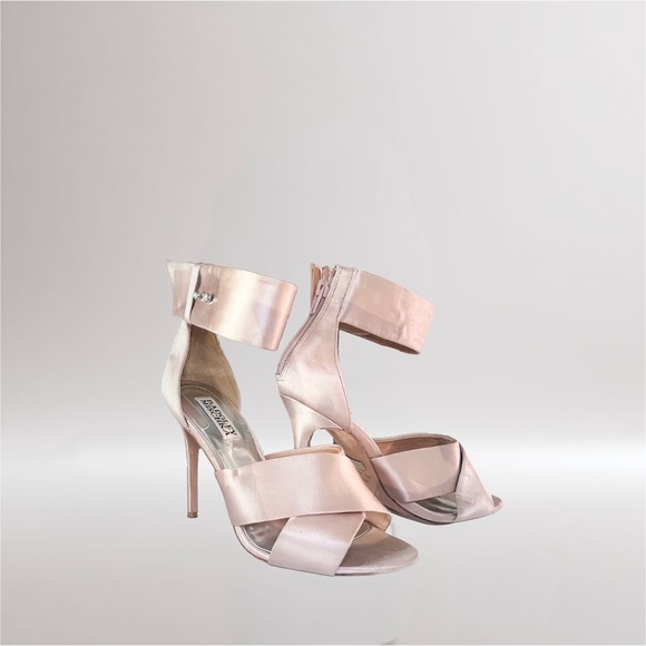 Badgley Mischka Blush Satin Heels - Picture 1 of 4